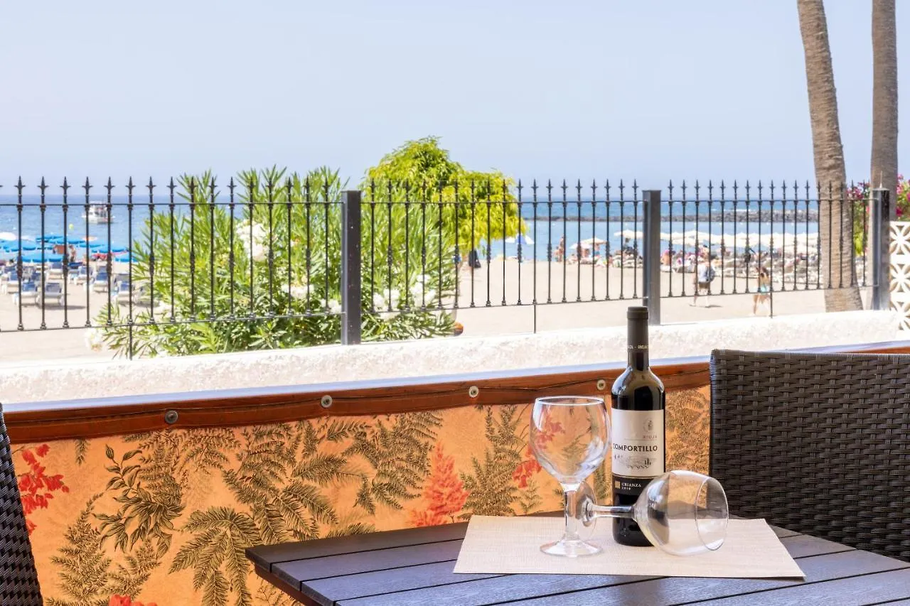 Frontline Playa Las Vistas With Pool, Parking, Sea Los Cristianos  0*, Los Cristianos (Tenerife)