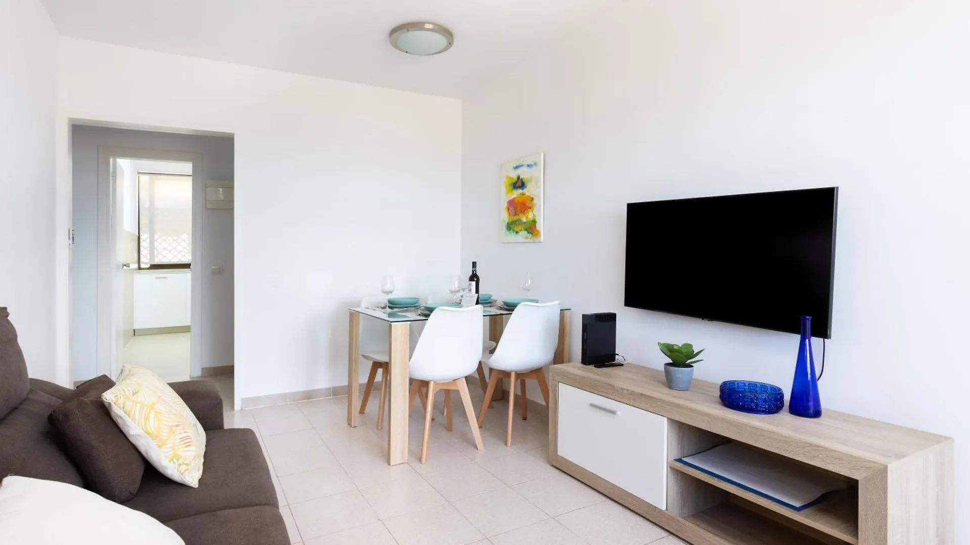 Frontline Playa Las Vistas With Pool, Parking, Sea Los Cristianos  Los Cristianos (Tenerife)
