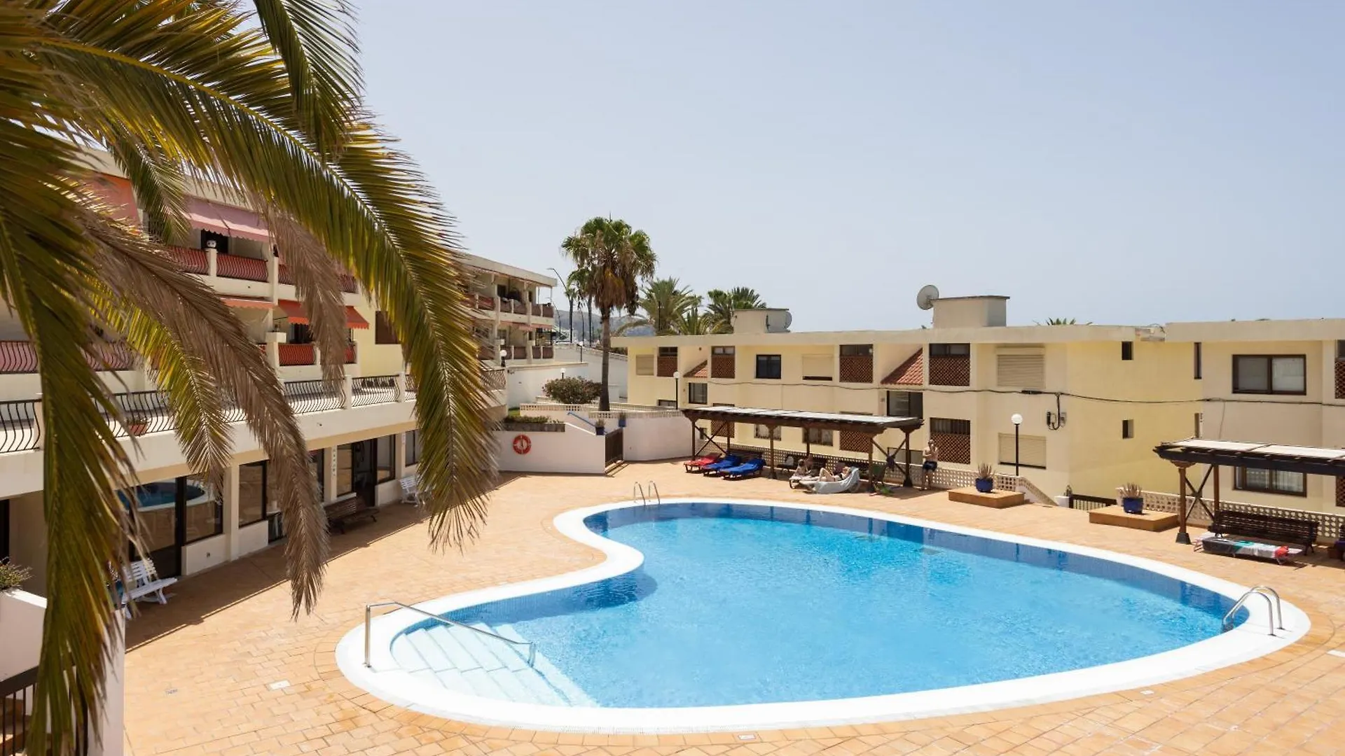 Frontline Playa Las Vistas With Pool, Parking, Sea Los Cristianos  Los Cristianos (Tenerife)